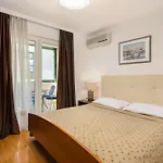 Apartment Sunny