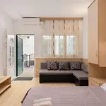 Sunny Apartment Makarska