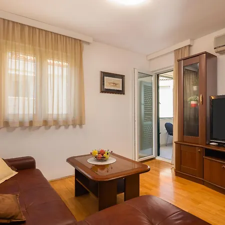 Apartment Sunny