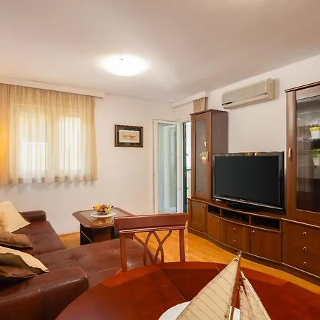 Apartment Sunny