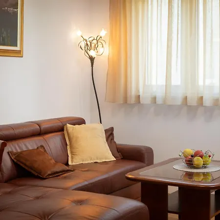 Apartment Sunny *