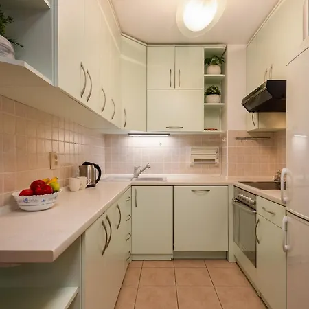 Sunny Appartement Makarska