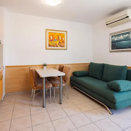 Apartment Sunny *