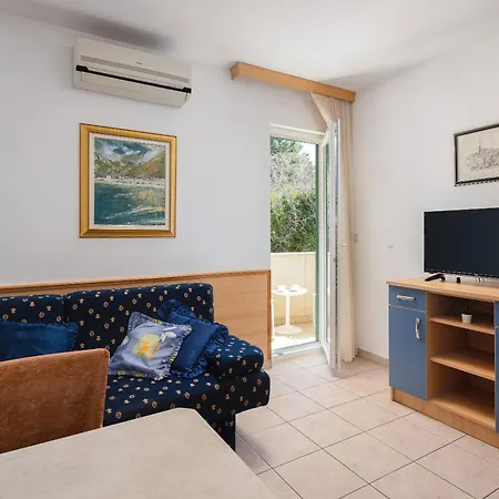 Sunny Apartment *